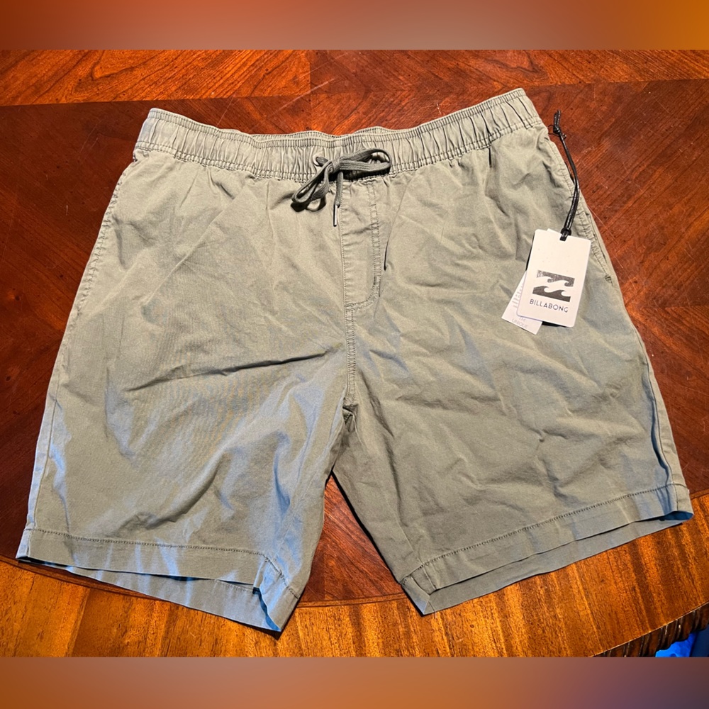 Billabong Shorts